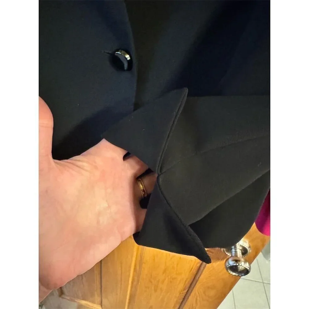 Jones Studio Women's Black Blazer Jacket Size 12 Formal Mid-Length